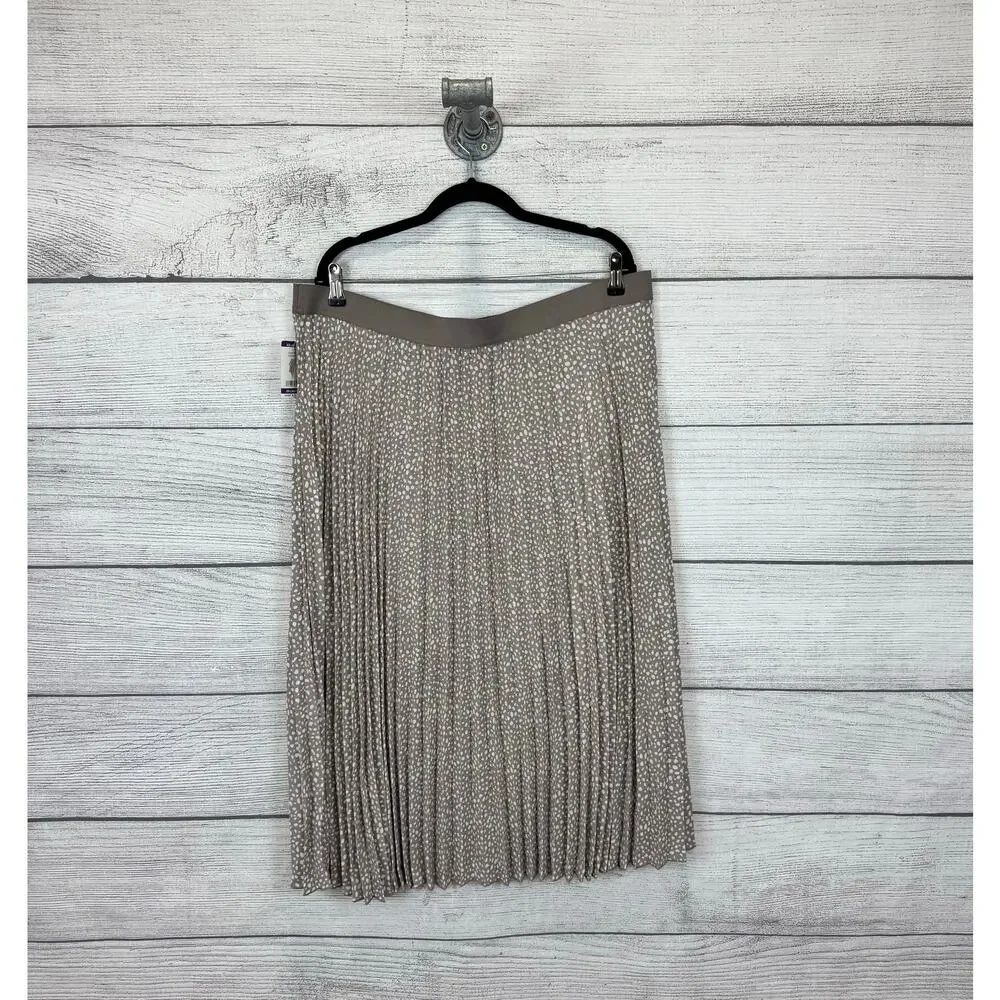 Vince Camuto Plus Size Taupe Speckled Pleated Pull On Midi Skirt Size XXL